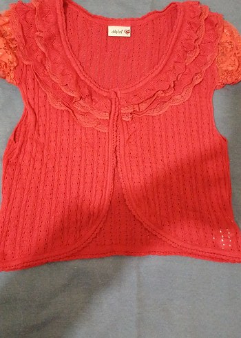 Kırmızı fırfır yaka  delikli Kolsuz Bolero - Görsel 2