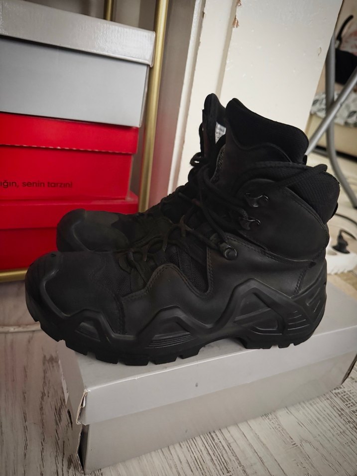 Kamuflaj Desenli Siyah Erkek Spor Bot - Görsel 2
