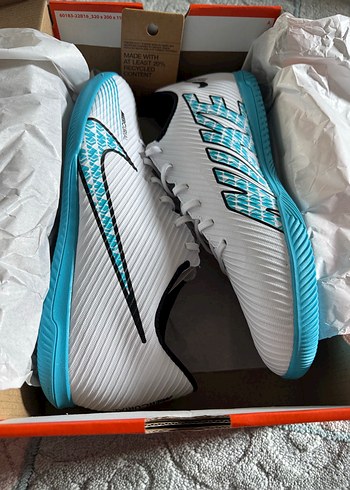 44 Beden Beyaz Erkek Futbol Ayakkabısı - Nike Mercurial