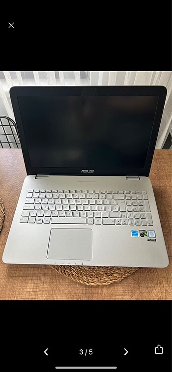  Beden Asus Laptop