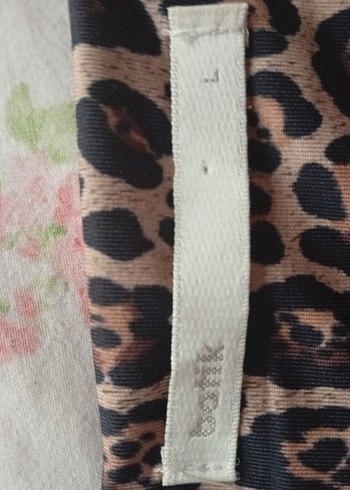 40 Beden Leopar Desenli Kadın Atlet