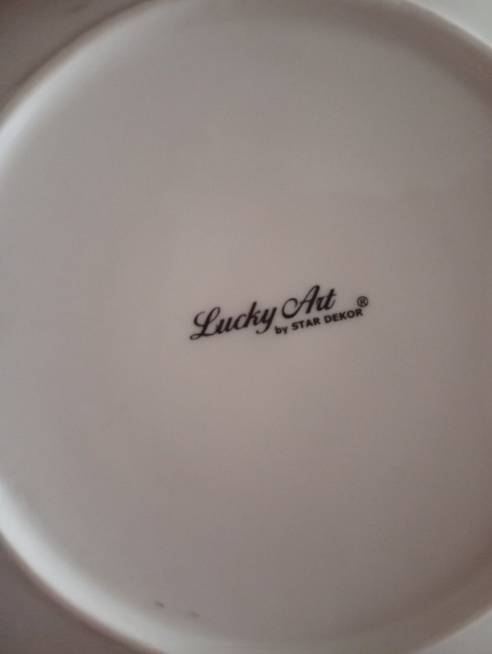 Lucky art Puantiyeli ve Çiçek Desenli Beyaz Tabaklar - Görsel 4