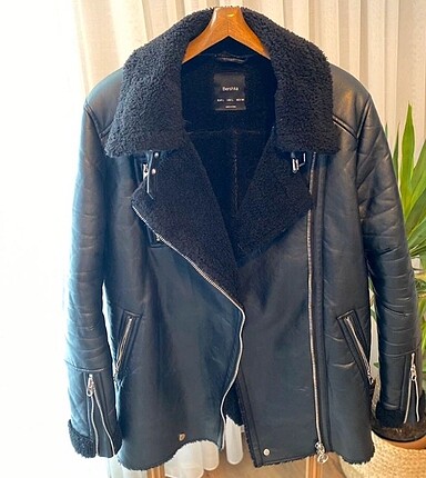 Bershka biker mont