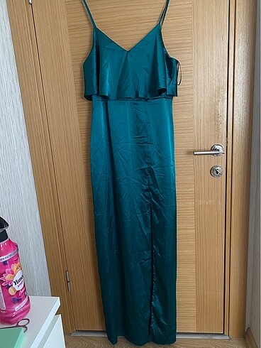 Trendyol Milla yeşil abiye elbise