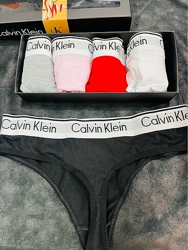 Calvin Klein Calvin Klein