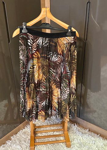 Beymen Club Tropik Desenli Sifon Midi Etek