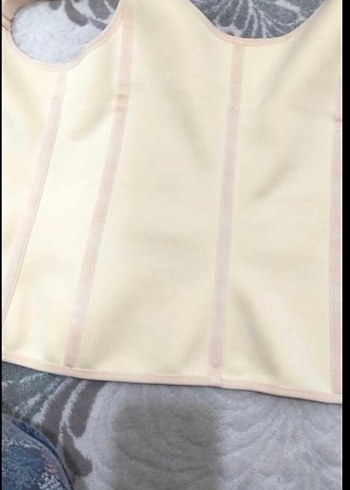 Bej Renkli Dikişsiz  Korse - Görsel 2