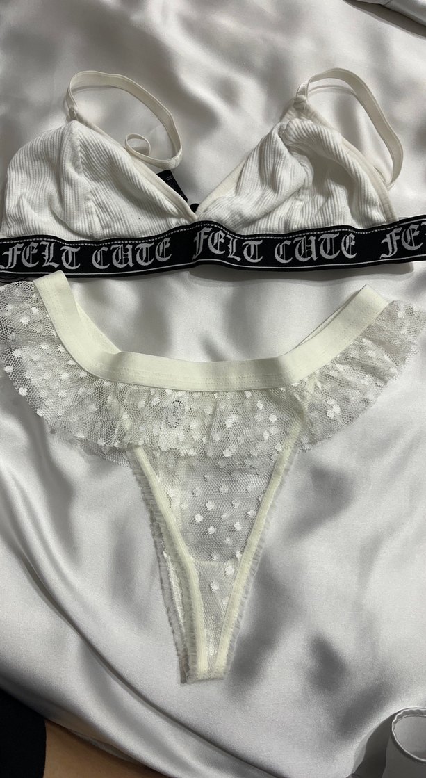 Nakışlı Beyaz Goth Mini Sütyen ve Külot - Görsel 2