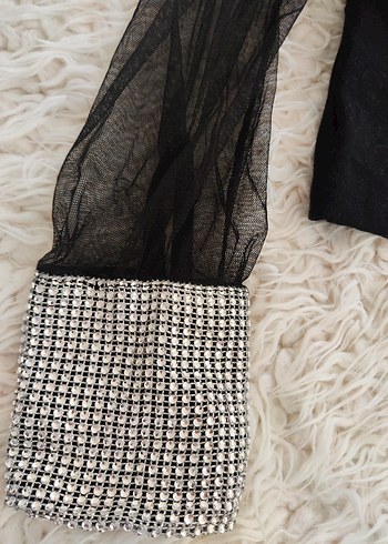 Siyah V kravuze yaka bluz - Görsel 3