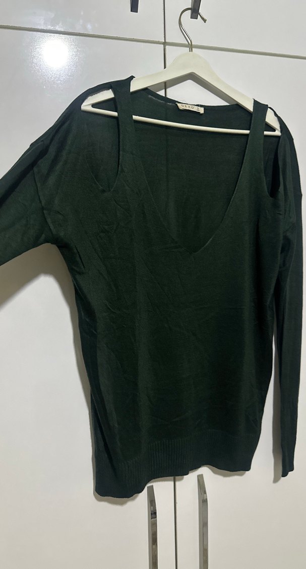 V Yaka Uzun Kollu Kadın Kazak - Görsel 4