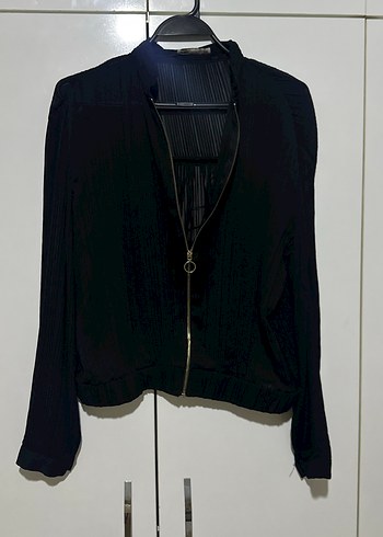 Siyah Fermuarlı Kadın Ceket - Görsel 2