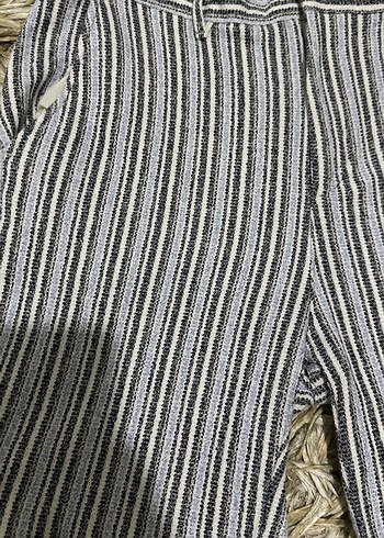 Mavi Desenli Keten Şort - Görsel 3