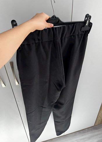 Diğer Siyah Kemerli Kadın Kumaş Pantolon
