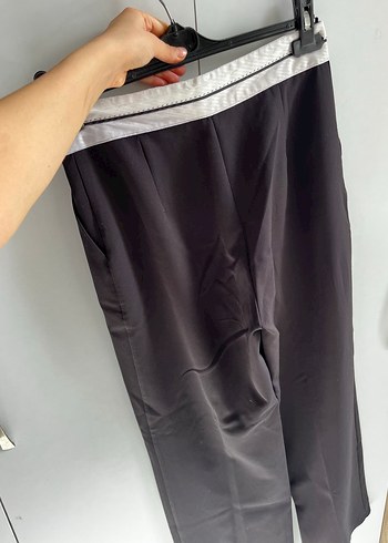 Diğer Siyah Kadın Midi Kumaş Pantolon