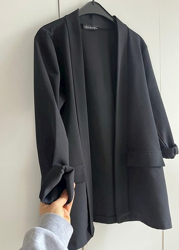 Siyah Kadın Midi Blazer - Minimalist Stil - Görsel 3