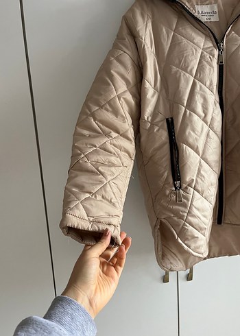 Bej Kapitone Fermuarlı Kadın Ceket - Görsel 3