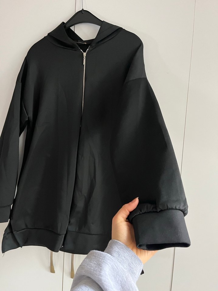 Fermuarlı Siyah Kapüşonlu Sweatshirt - Görsel 3