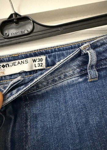 Kadın Mavi Bol Kesim Midi Kot Pantolon - Görsel 4