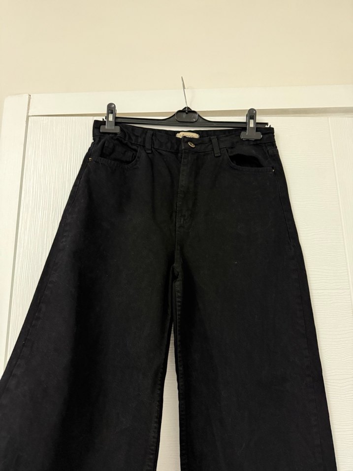 Siyah Salaş Midi Denim Pantolon - Görsel 3