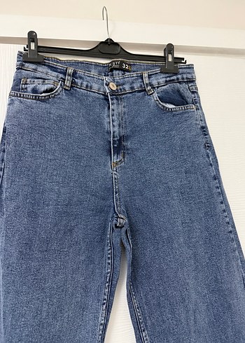 Bel Detaylı Mavi Midi Boy Kadın Kot Pantolon - Görsel 2