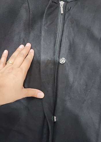 44 Beden siyah Renk Siyah Kapüşonlu Kadın montu