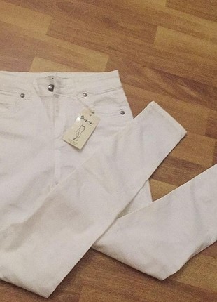 27 Beden beyaz Renk Kot dar pantalon 