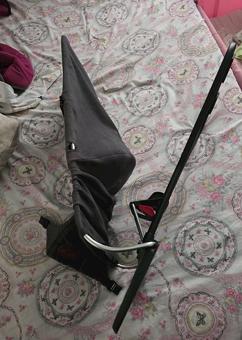 siyah ana kucağı - Görsel 3