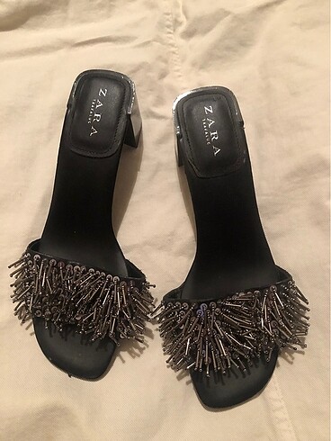 ZARA TOPUKLU TERLİK