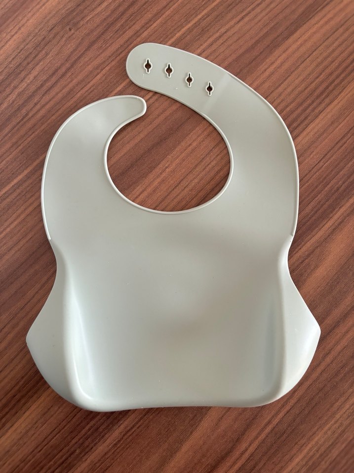 Gri Silikon Oioi Bebek Önlüğü - Görsel 2