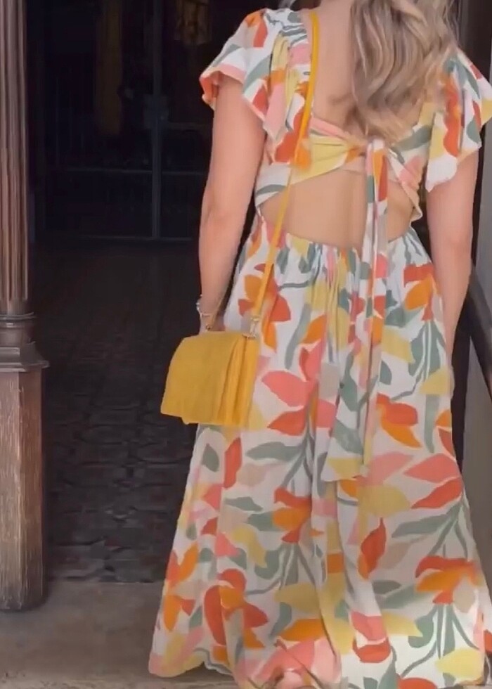 Keten Çiçekli Çok Tarz Elbise - Görsel 2