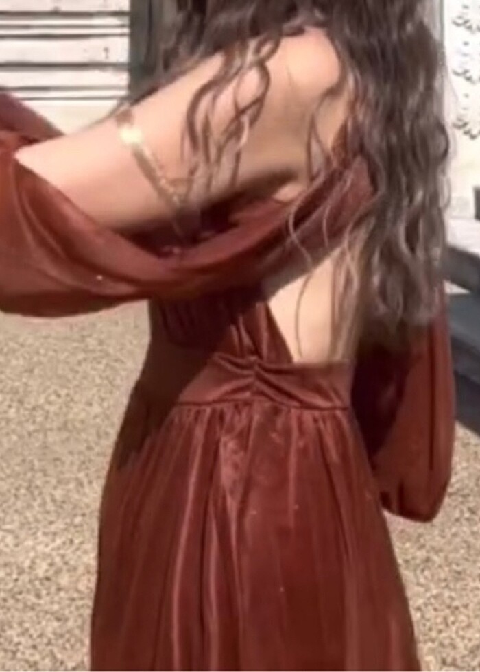 Abiye Nişan Yırtmaçlı Elbise - Görsel 3