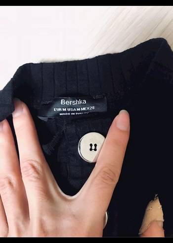 Bershka düğmeli şık bluz - Görsel 2