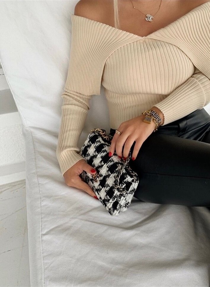 Zara kayık yaka şık bluz - Görsel 2