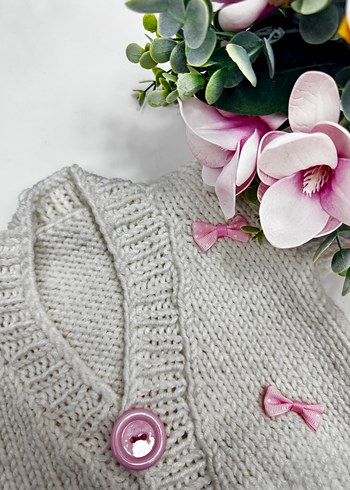 Beyaz Kız Çocuk örgü hırka - Görsel 2