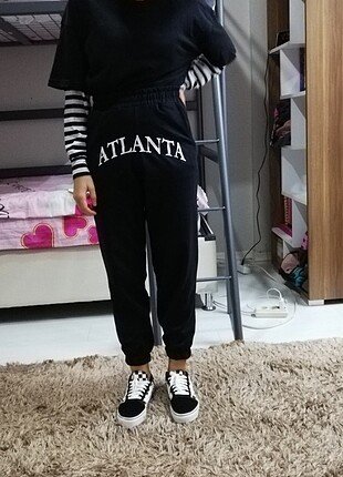 Siyah atlanta yazılı eşofman