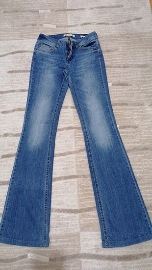 Jeans mavi 