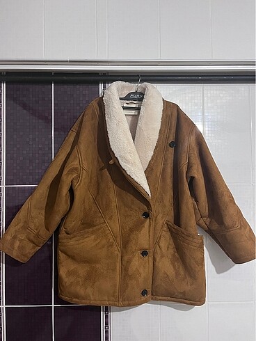 l Beden Pull and bear mont