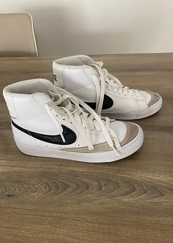 36 Beden Nike Beyaz Kadın Spor Ayakkabısı