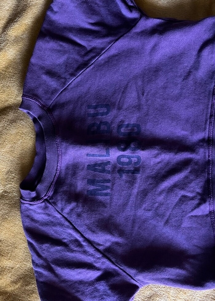 kısa kollu göbeğin üstünde sweat - Görsel 4