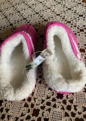 Pembe Peluş Astarlı Terlik - Görsel 3