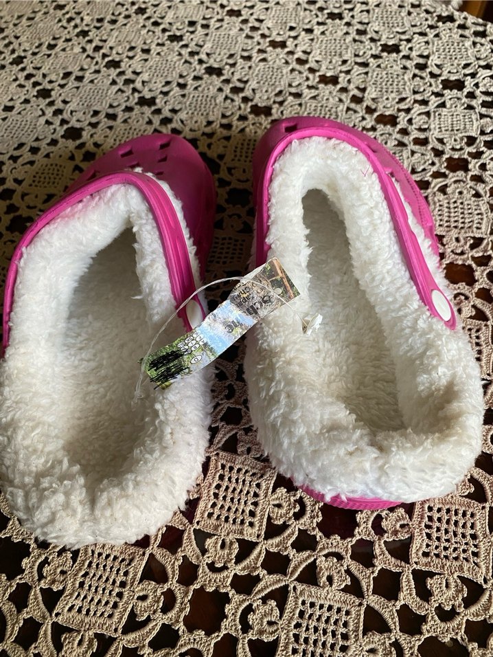 Pembe Peluş Astarlı Terlik - Görsel 3