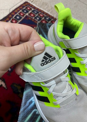 Adidas Erkek Çocuk Beyaz Renkli Cırtcırtlı Spor Ayakkabı - Görsel 10