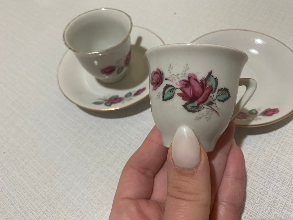 Pastel Desenli Beyaz Porselen Fincan Takımı - Görsel 4