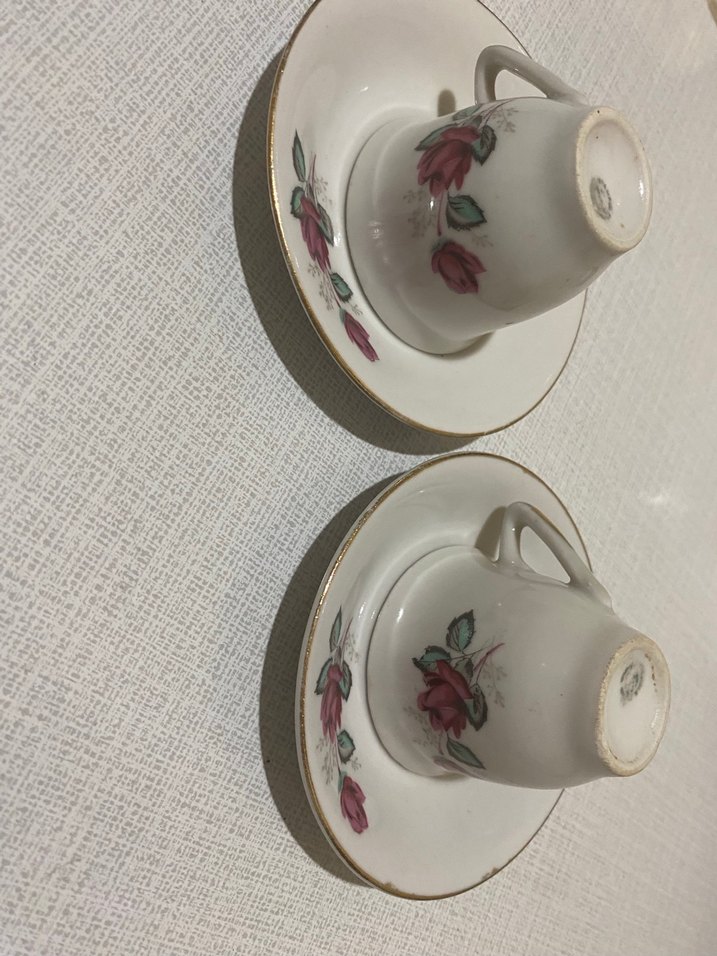 Pastel Desenli Beyaz Porselen Fincan Takımı - Görsel 5