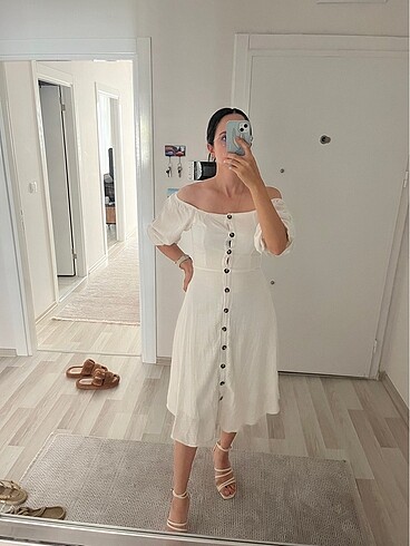 36 Beden beyaz Renk Trendyolmilla uzun elbise