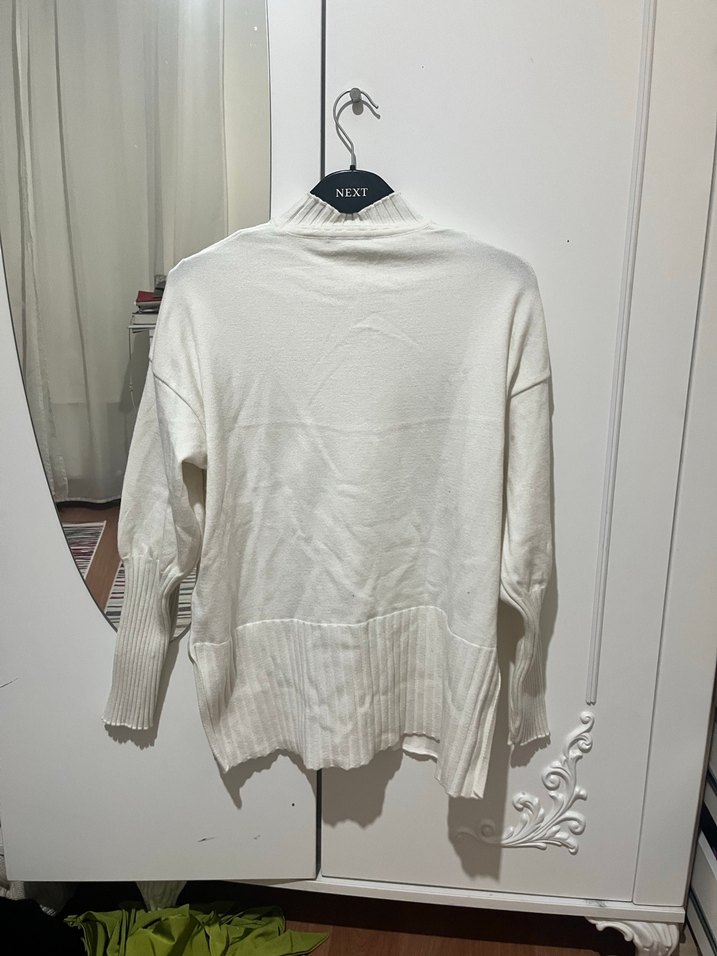 Beyaz Kadın Boğazlı Triko Kazak - Görsel 2