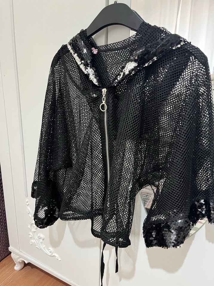 Siyah Pul Detaylı Kadın hırka - Görsel 2