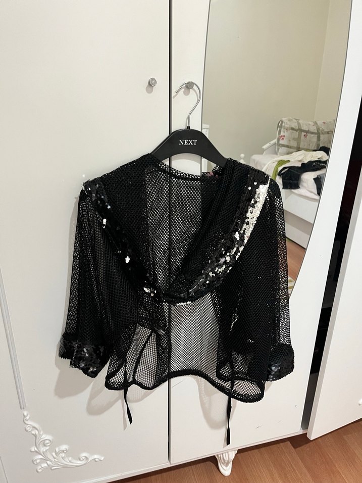 Siyah Pul Detaylı Kadın hırka - Görsel 4