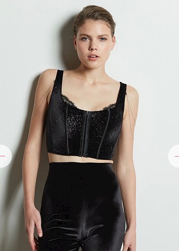 Dantel Detaylı Siyah Gotik Mini Büstiyer - Görsel 2