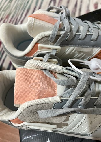 Adidas spor ayakkabı - Görsel 6